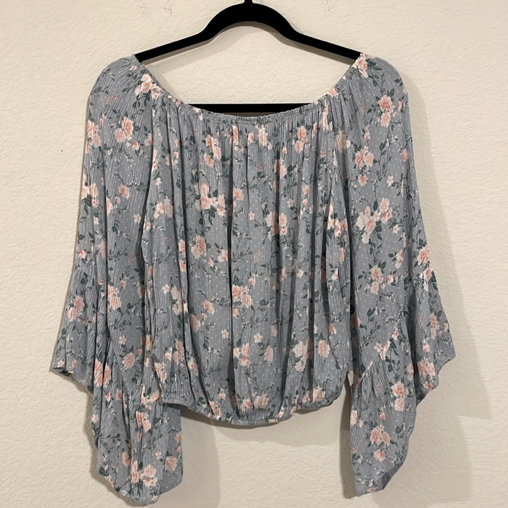 Entro Womenโs Boho Tunic Top Medium Blue Floral Oversized Off Shoulder Hem Bell